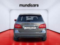 Usado Mercedes B200 136 CV (100 kW) 2013 Gris Monovolumen