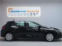 Usado Renault Mégane Intens 116 CV (85 kW) 2022 Negro Utilitario