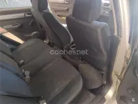Usado Suzuki Swift GL 92 CV (67 kW) 2006 Gris / plata Utilitario