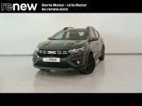Usado Dacia Sandero Extreme 100 CV (73 kW) 2025 Verde Berlina