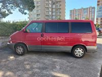 Usado VW Multivan Comfortline 130 CV (95 kW) 2003 Rojo Monovolumen