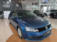 Usado VW Jetta Advance 110 CV (80 kW) 2016 Azul Berlina