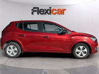 Usado Dacia Sandero Acces 67 CV (49 kW) 2021 Granate Utilitario