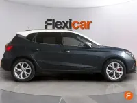 Usado Seat Arona FR 150 CV (110 kW) 2023 Gris SUV