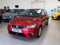 Usado Seat Ibiza Style 75 CV (55 kW) 2018 Rojo Berlina