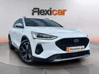 Usado Ford Focus Active 155 CV (114 kW) 2022 Blanco Berlina