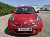 Usado Nissan Micra 86 CV (63 kW) 2009 Rojo Berlina