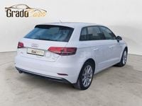 Usado Audi A3 116 CV (85 kW) 2017 Blanco Berlina