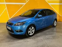 Usado Ford Focus Trend 109 CV (80 kW) 2009 Azul Berlina