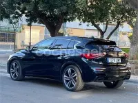 Usado Infiniti QX30 Premium 170 CV (125 kW) 2016 Negro SUV