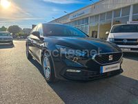 Usado Seat Leon Style 110 CV (80 kW) 2024 Negro Berlina
