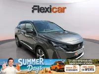 Usado Peugeot 3008 Allure 131 CV (96 kW) 2021 Gris SUV