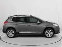 Usado Peugeot 2008 Allure 110 CV (80 kW) 2016 Gris SUV