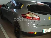 Usado Renault Mégane 110 CV (80 kW) 2012 Gris / plata Berlina