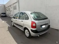Usado Citroën Xsara Picasso 110 CV (80 kW) 2006 Gris / plata Monovolumen