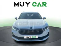 Usado Skoda Superb Selection 150 CV (110 kW) 2024 Blanco Familiar