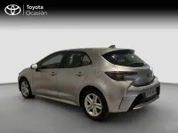 Usado Toyota Corolla Active 122 CV (89 kW) 2023 Gris / plata Berlina