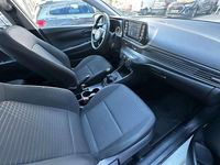 Usado Hyundai i20 84 CV (61 kW) 2021 Blanco Utilitario