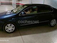 Begagnad VW Passat Highline 140 HK (102 kW) 2006 Blå Sedan