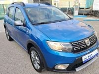 Usado Dacia Sandero Stepway Ambiance 90 CV (66 kW) 2017 Azul Utilitario