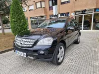 Usado Mercedes ML320 224 CV (164 kW) 2007 Negro SUV