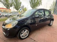 Usado Renault Clio II 75 CV (55 kW) 2007 Negro Berlina