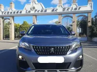 Usado Peugeot 3008 Allure 130 CV (95 kW) 2020 Gris SUV