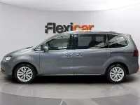 Usado VW Sharan Advance 150 CV (110 kW) 2018 Gris Monovolumen