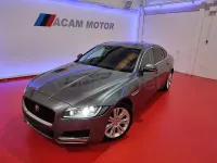 Usado Jaguar XF Portfolio 275 CV (202 kW) 2016 Gris / plata Berlina