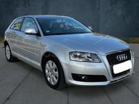 Usado Audi A3 Ambition 105 CV (77 kW) 2009 Gris / plata Utilitario