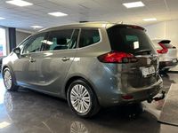 Usado Opel Zafira Tourer Selective 140 CV (102 kW) 2016 Gris / plata Monovolumen