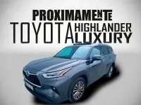 Usado Toyota Highlander Luxury 246 CV (180 kW) 2022 Gris claro metalizado SUV