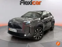 Usado Toyota Yaris Cross Style 116 CV (85 kW) 2022 Gris / plata SUV