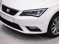 Begagnad Seat Leon Style 105 HK (77 kW) 2015 Vit Sedan
