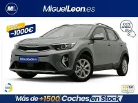 Usado Kia Stonic 79 CV (58 kW) 2025 Gris / plata SUV