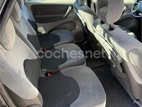 Usado Citroën Xsara Picasso 92 CV (67 kW) 2008 Negro Monovolumen