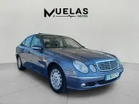 Usado Mercedes E320 Elegance 224 CV (164 kW) 2006 Azul Berlina