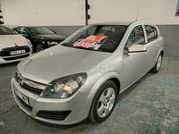 Usado Opel Astra Cosmo 100 CV (73 kW) 2006 Gris / plata Berlina