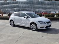 Usado Seat Leon Style 105 CV (77 kW) 2013 Blanco Berlina