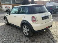Usado Mini Cooper D 110 CV (80 kW) 2007 Beige Utilitario