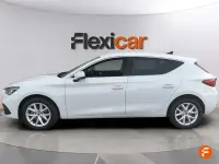 Usado Seat Leon Style 116 CV (85 kW) 2025 Blanco Berlina