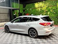 Usado Ford Focus ST-Line 150 CV (110 kW) 2020 Gris / plata Familiar