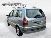 Usado Opel Zafira Club 100 HP (73 kW) 2005 Cinzento Monovolume