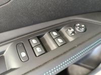 Usado Peugeot 3008 Allure 130 CV (95 kW) 2021 Azul SUV