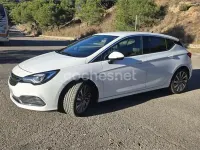 Usado Opel Astra 200 CV (147 kW) 2019 Blanco Berlina