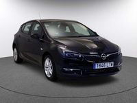 Usado Opel Astra Edition 110 CV (80 kW) 2021 Negro Utilitario