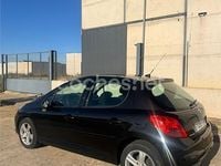 Usado Peugeot 207 Premium 90 CV (66 kW) 2008 Negro Berlina