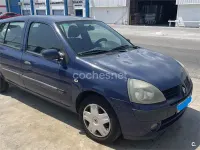 Usado Renault Clio II 75 CV (55 kW) 2005 Azul Berlina