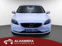 Usado Volvo V40 Kinetic 120 CV (88 kW) 2017 Blanco Berlina