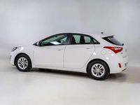 Usado Hyundai i30 101 HP (74 kW) 2015 Branco Citadino